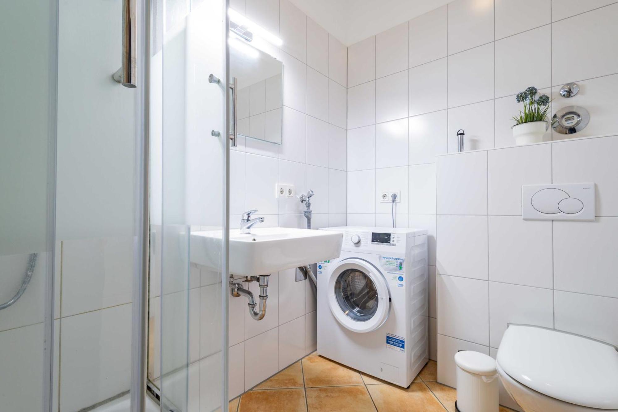 Stayinn "Heart Of The City" Suite Freiburg Bagian luar foto
